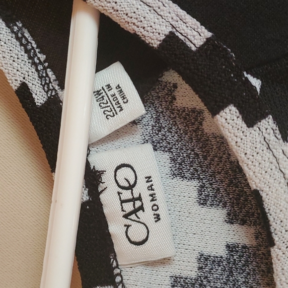 Ladies plus size shirt - Picture 3 of 3